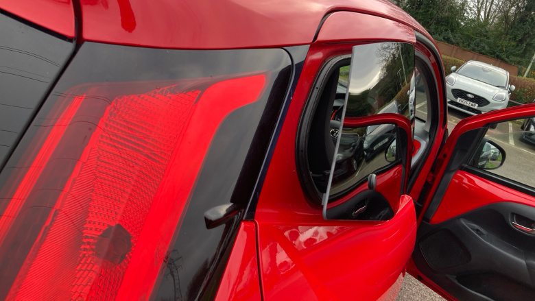 Toyota Aygo 1.0 VVT-i X-Plore TSS 5dr x-shift Petrol Hatchback